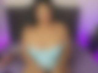 Live cam show with roxanne4u - Cum In Pussy on AdultVida.com