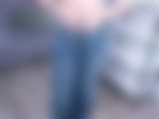 AnnetteUnck's Live Sex Cam Show