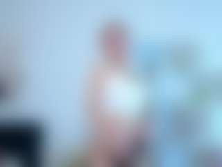 Live cam show with ChanelleWimbley - Blue Eyes on TastyBlacksLive
