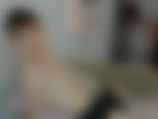 Cam Show en direct de DeltaCharm