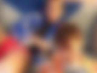 Live cam show with DeltaCharm - Facial on Milfs Live
