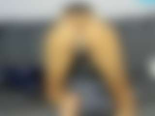 estibenhott02's Live Sex Cam Show