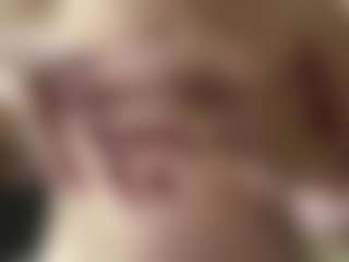 Live cam show with FelicitasZuberbuhler - Red Hair Amateur on Camsoda