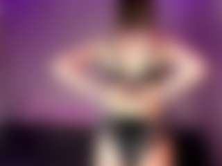 Live cam show with FelicitasZuberbuhler - Red Hair Amateur on Uber Horny