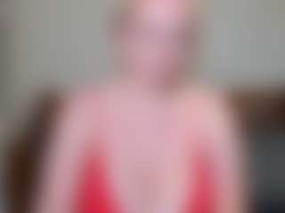 Live cam show with GreenEyesN - Green Eyes on crypto-cams