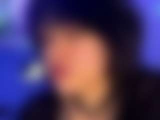 MaxineCherven's Live Sex Cam Show