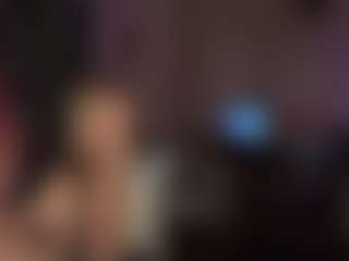 Live cam show with SinnamonBunniiii - New Foot Fetish on Hubzter Live