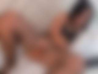 emmawatson-1's Live Sex Cam Show