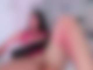 Live cam show with Juliana - Doggy on Soda Cam
