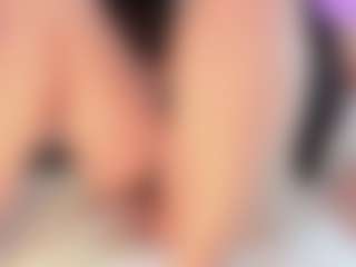 Live cam show with MaddyJhones-1 - Fuck Machine on Milf Play