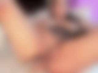 Live cam show with MaddyJhones-1 - Body Massage on hrnylive.com