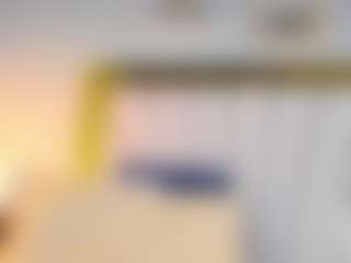 Live cam show with valerycandy8 - Brown Hair MILF on AdultVida.com