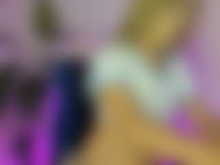 Live cam show with antocoperr - Average on SinfulBabes