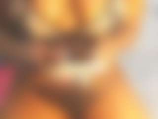 Live cam show with EBONY X - Athletic on CamSodaAdn