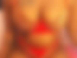 Live cam show with EBONY X - Smoking on Hubzter Live