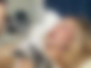 Live cam show with SantanaAveritte - Facial on Camsoda