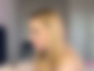 Live cam show with SantanaAveritte - Flash on Camsoda