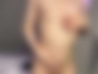 Live cam show with SantanaAveritte - Wife on Fit Hotties