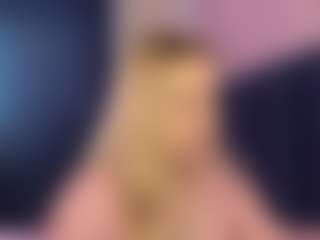 Live cam show with SantanaAveritte - Body Massage on Camsoda