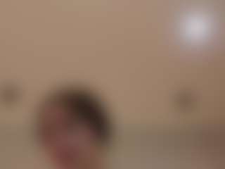 Live cam show with liz-lunna - Tease on Camsoda