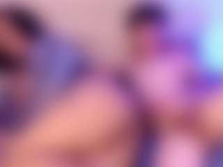 Live cam show with salomemiranda - Spank on xblisslive.com