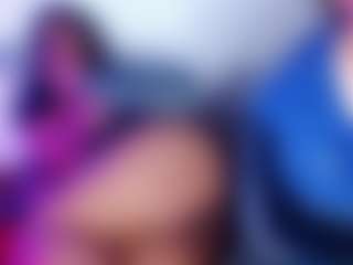 Live cam show with salomemiranda - Gray Eyes on livesuperchat.net