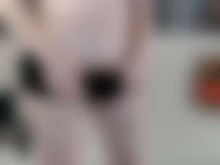 Show Live Sex Cam ChrysalisRogue