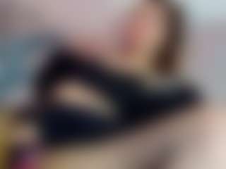 Live cam show with KristenMeloche - Self Suck on TeamSkeetLive