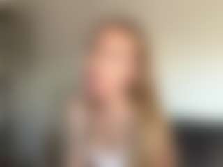 Amelie's Live Sex Cam Show
