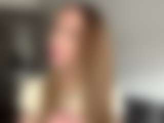 Live cam show with Amelie - Athletic White on Strip Flash - Live Sex Shows