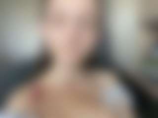 Lea's Live Sex Cam Show