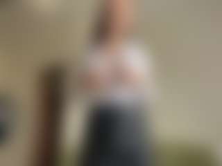 Live cam show with Lea - Granny Squirt on Streamer API