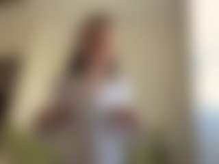 Live cam show with Lea - Bedroom Brown Hair on live18s.com