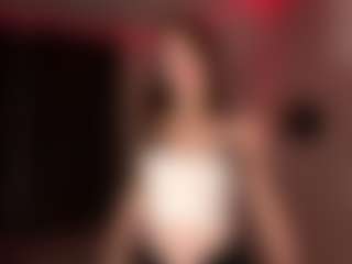 Live cam show with ShaunteRivali - Trimmed Granny on Camsoda