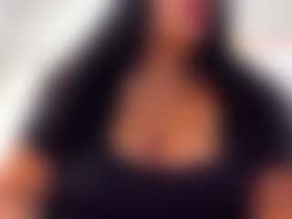 Live cam show with tiffanymiller08 - Camel Toe on SquirtSoMuch
