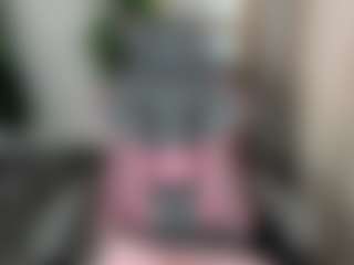 Live cam show with Vivienne-thea - Normal on parknlotfishbdy