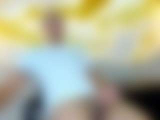 ZeusTrys's Live Sex Cam Show