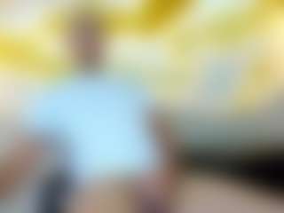 ZeusTrys's Live Sex Cam Show