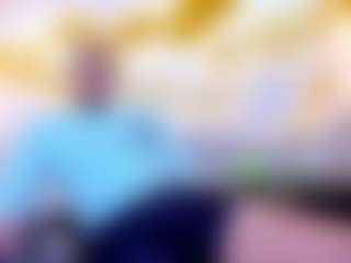 ZeusTrys's Live Sex Cam Show