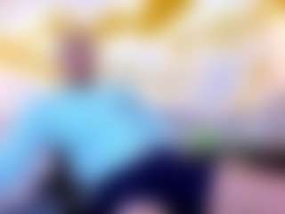 ZeusTrys's Live Sex Cam Show