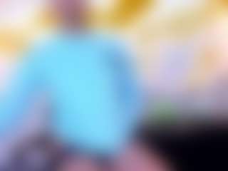 ZeusTrys's Live Sex Cam Show