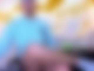 ZeusTrys's Live Sex Cam Show