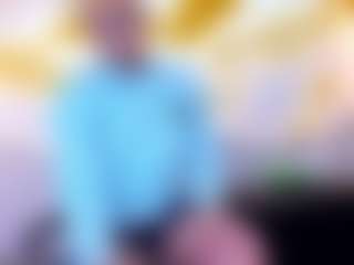 ZeusTrys's Live Sex Cam Show