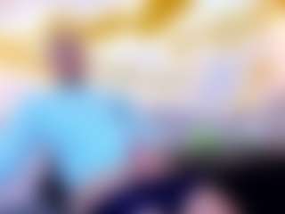 ZeusTrys's Live Sex Cam Show