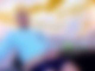 ZeusTrys's Live Sex Cam Show
