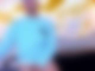 ZeusTrys's Live Sex Cam Show