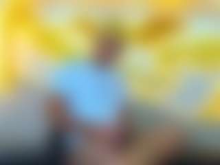 ZeusTrys's Live Sex Cam Show