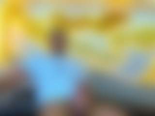ZeusTrys's Live Sex Cam Show