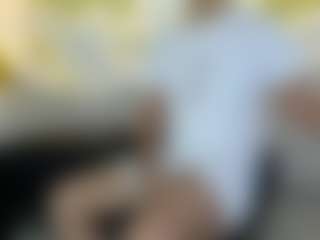 ZeusTrys's Live Sex Cam Show