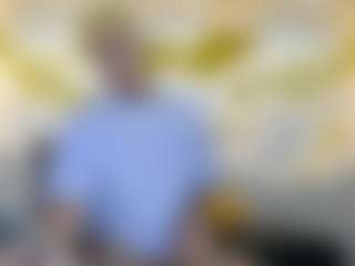 ZeusTrys's Live Sex Cam Show